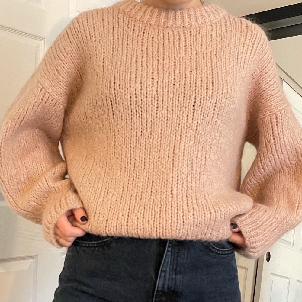 Zara pink sweater